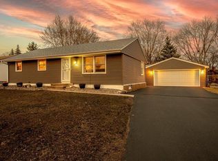 2432 Gunflint Trl, Minneapolis, MN 55444