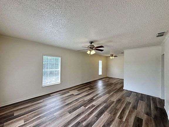 3rd image of 5401 Westcliff Rd