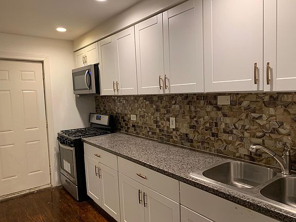 4th image of 8212 S Dobson Ave APT G