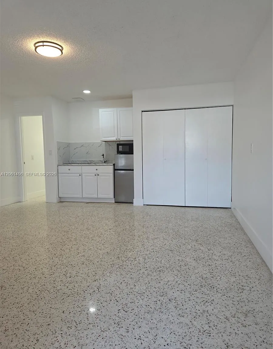Melrose Heights 3rd Addn — Photo 2