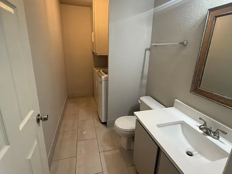 5329 Pinewilde Dr — Photo 10