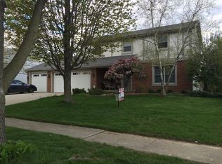 6054 Hawthorne Dr, Sylvania, OH 43560