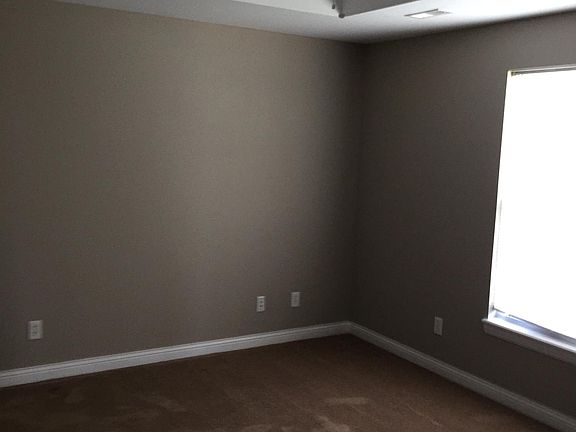 4th image of 1909 Salter Pl