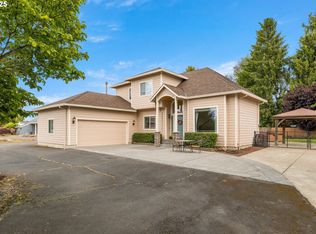 1670 NE Jackson School Rd, Hillsboro, OR 97124