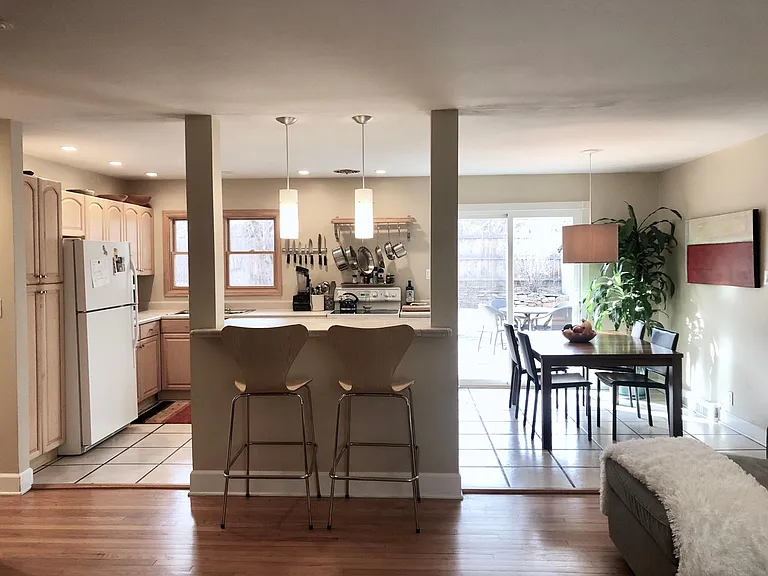 65 S 32nd St — Photo 5