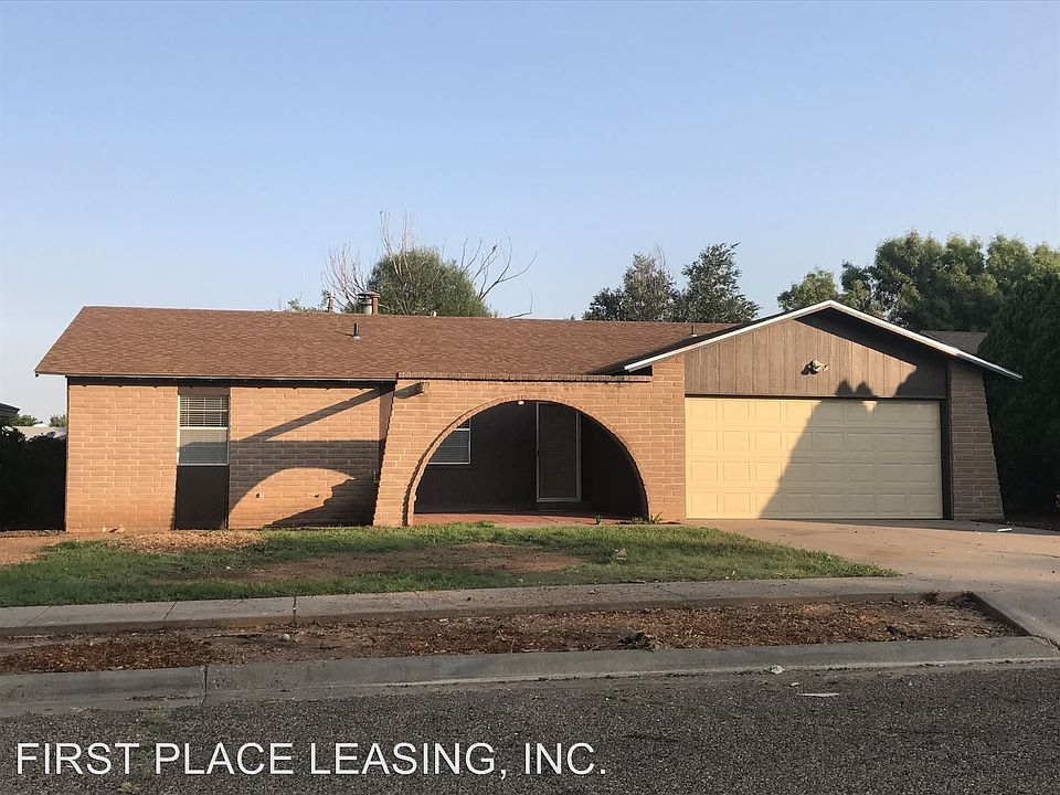 1st image of 1724 Courtland Cir