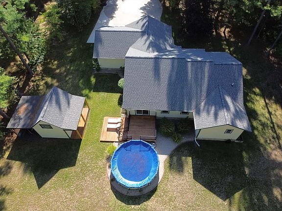 2nd image of 7426 Wiczer Dr