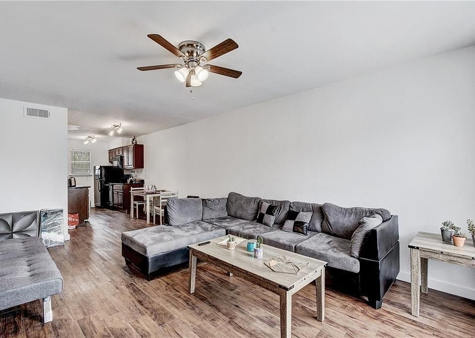 1st image of 2200 San Gabriel St APT 301