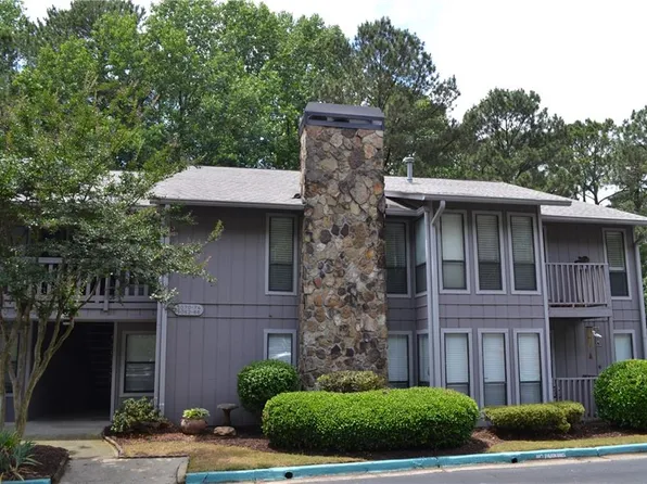 5066 Woodridge Way, Tucker, GA 30084
