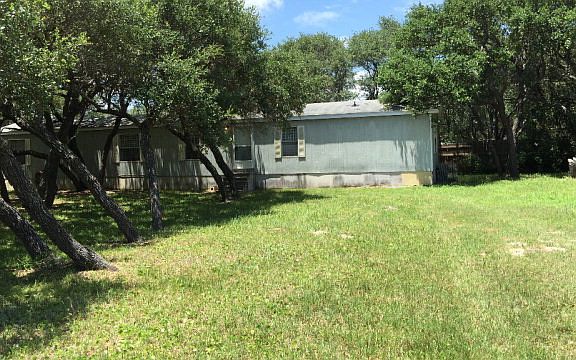 4th image of 2028 San Antonio St
