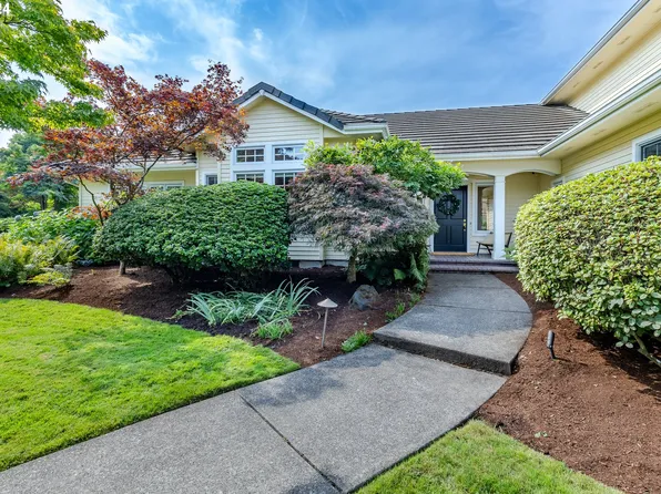 2770 Riverwalk Loop, Eugene, OR 97401