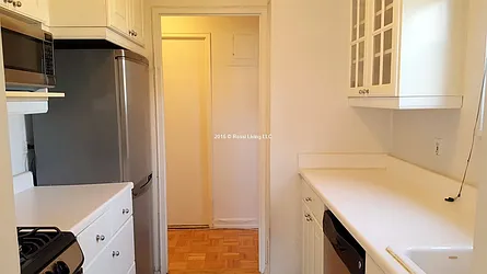 Rented by Rossi Living