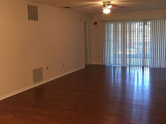 2nd image of 3108 Clubside Dr