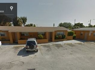 282 NW 40th St, Oakland Park, FL 33309