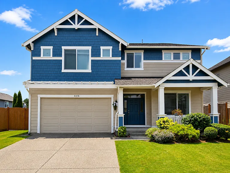 4315 Novak Dr SW — Photo 1