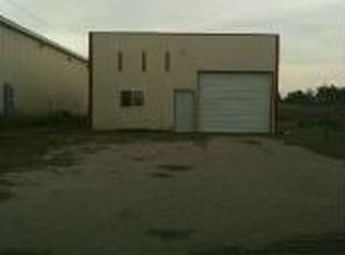 921 Fosse Rd, Ottawa, IL 61350