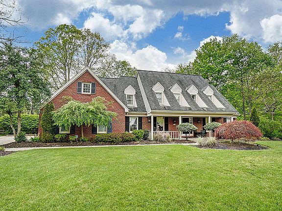 2nd image of 9377 White Rose Ct