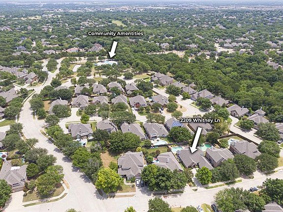 4th image of 2209 Whitney Ln