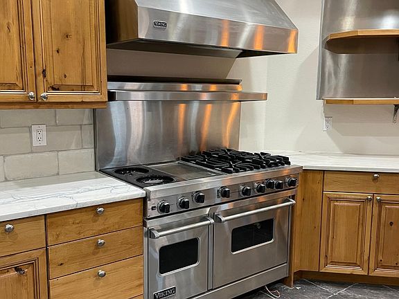 Viking range