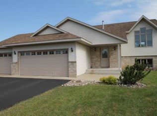 5867 Sandy Dr, Saint Cloud, MN 56303