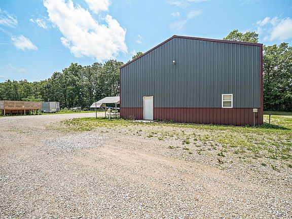 5th image of 458 County Road 1280