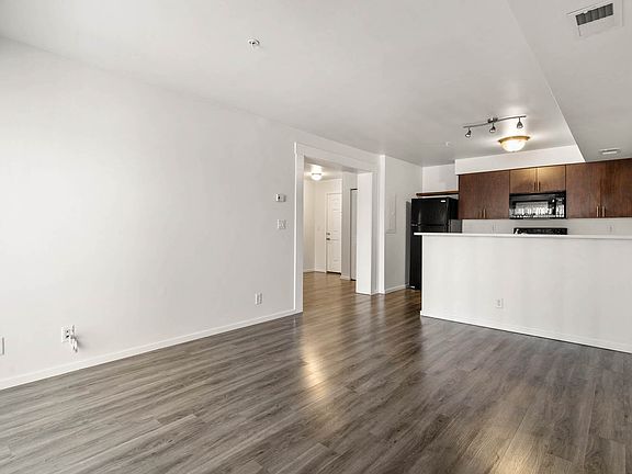 5th image of 5960 Little Pine Loop #2-Bedroom