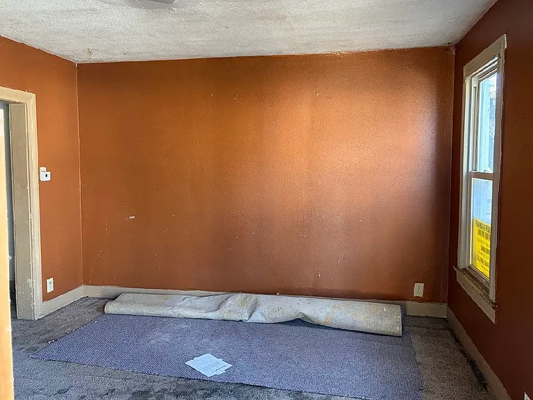 1220 W John H Gwynn Junior Ave — Photo 3