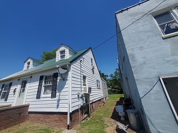 2nd image of 326 E Ford St