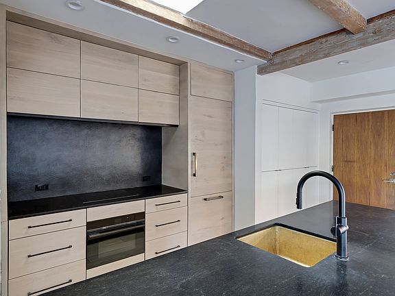 Beautifully-designed Kitchen