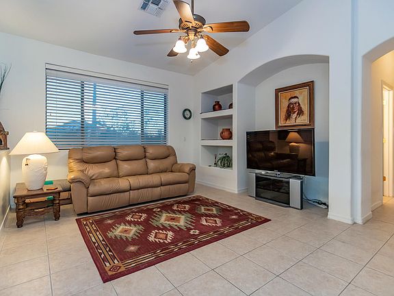 3rd image of 7941 N Placita Murrieta