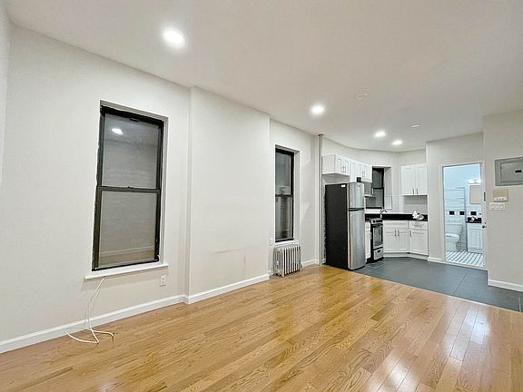 2nd image of 329 W 35th St #2