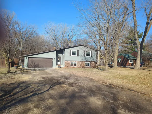 2177 Edgerton St, Saint Paul, MN 55117