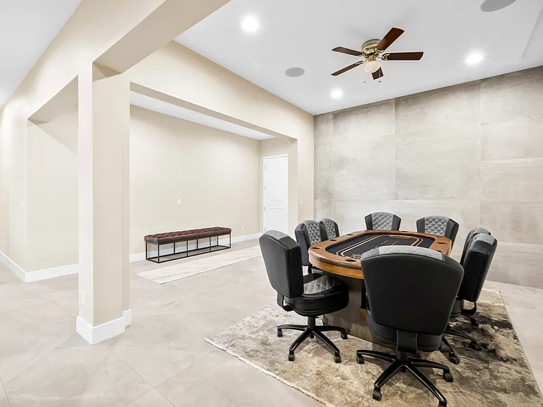 8396 Sweetwater Creek Way — Photo 36