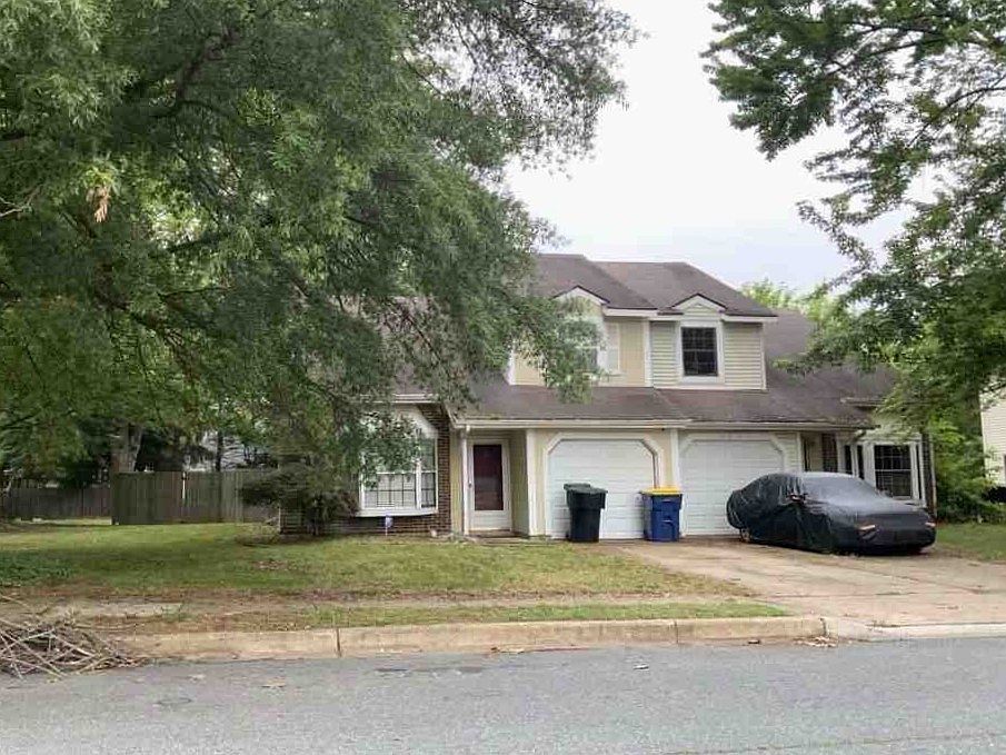 1st image of 212 Green Blade Dr