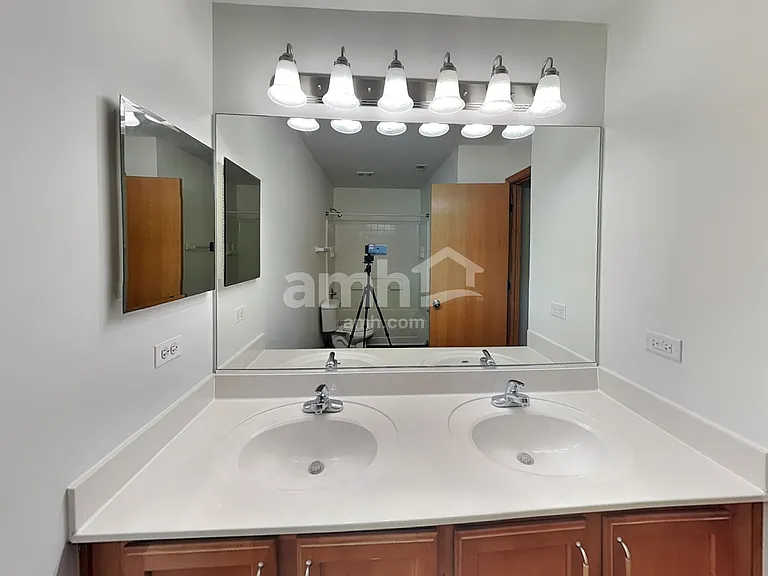 306 Hubbard Cir — Photo 19