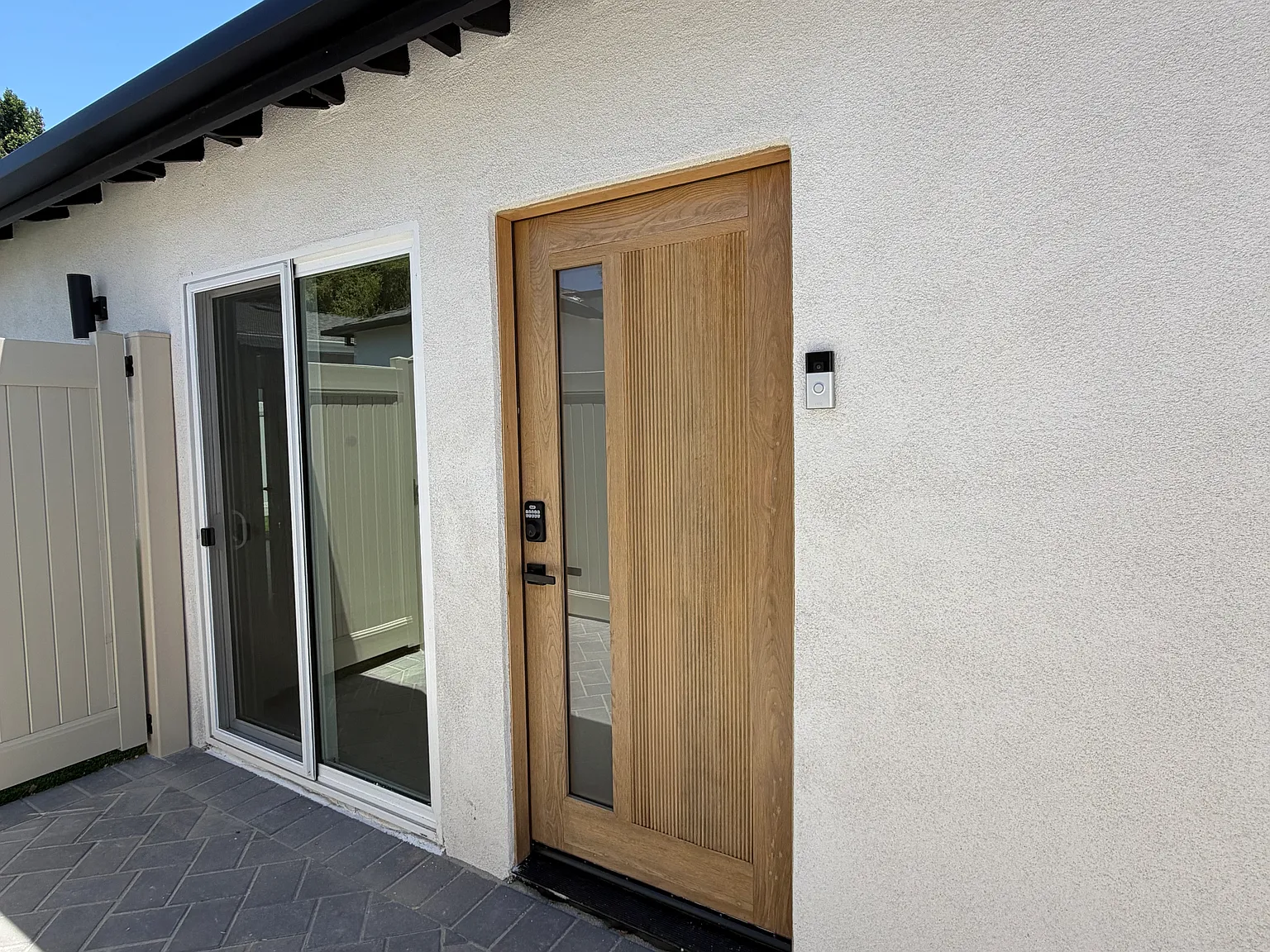 2 bed, $3,250 — Photo 2