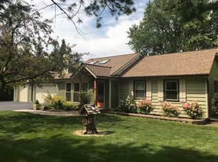 25418 W Ivanhoe Rd, Wauconda, IL 60084