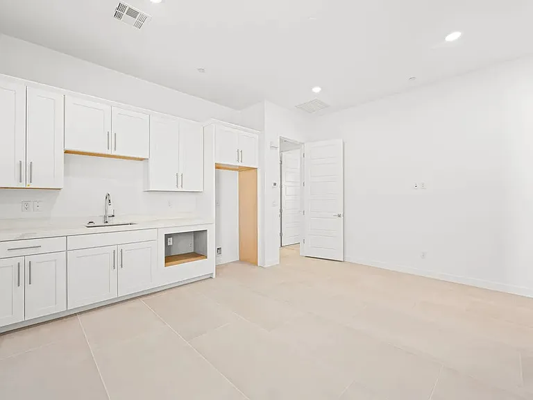 3601 Allen Creek Ct — Photo 7