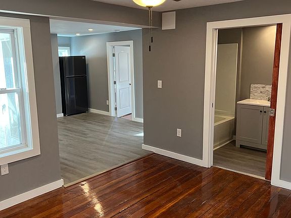 5th image of 34 Temple St #2