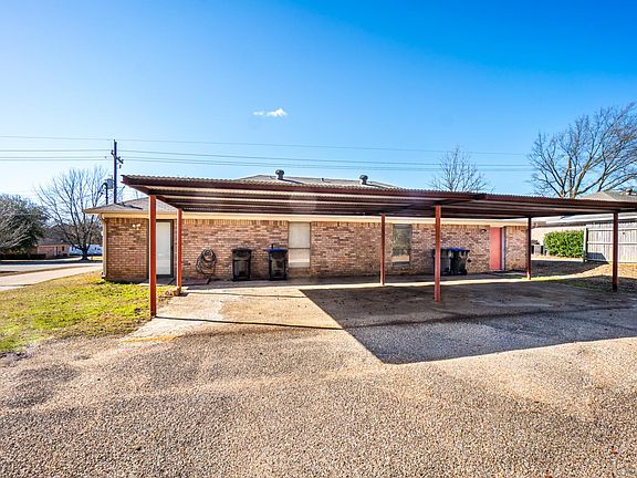 2nd image of 4116 Bill Owens Pkwy #A