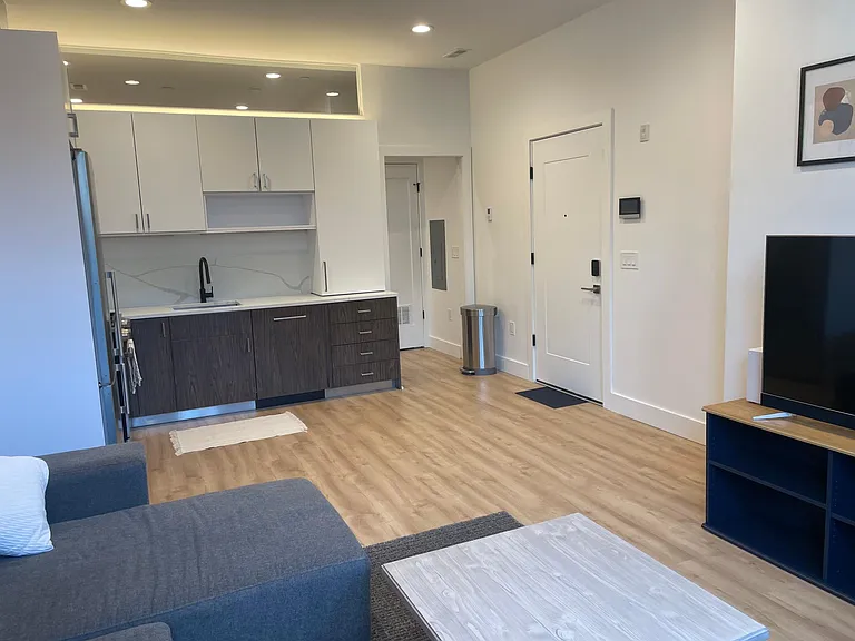 1435 Clifton St NW #3 — Photo 3