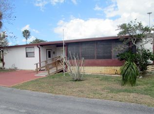 2 Clubhouse Dr, Fruitland Park, FL 34731