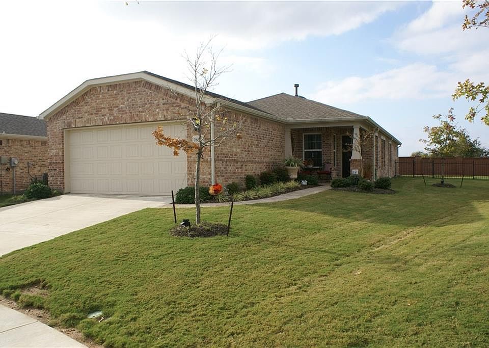 1st image of 2680 Honeybee Ln