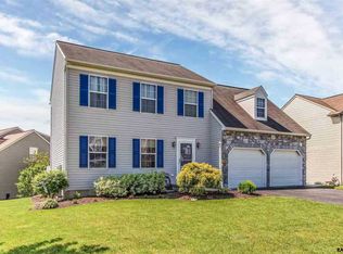 3800 Natalie Ln, Dover, PA 17315