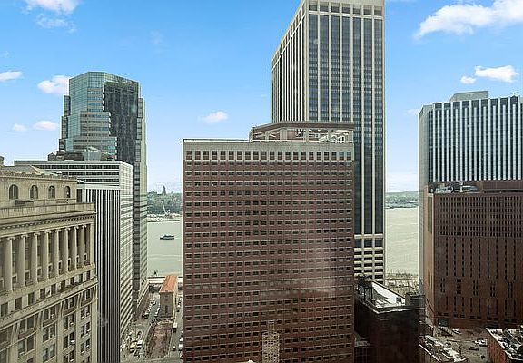 4th image of 15 William St APT 28B