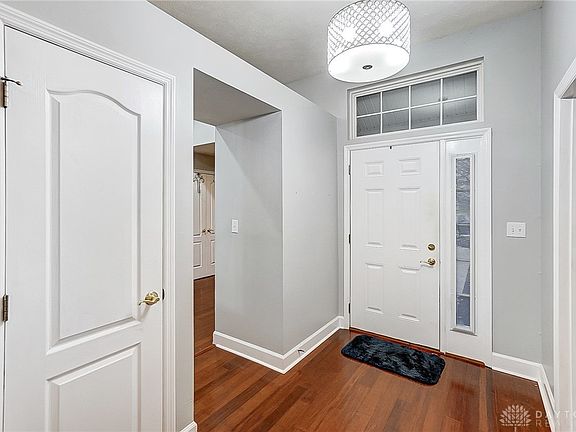 5th image of 4219 Rosefinch Way