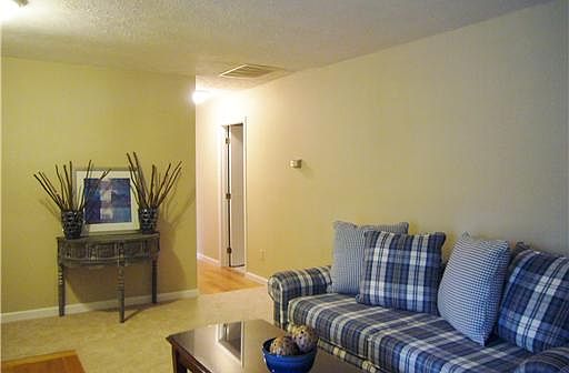 5th image of 3522 Cassandra Dr