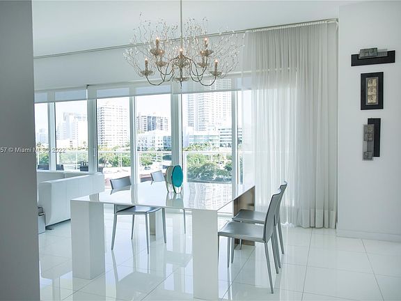 5th image of 6103 Aqua Ave APT 502