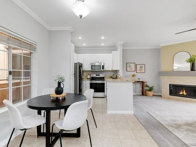 2050 Camino De La Reina Unit 306, San Diego, CA, 92108