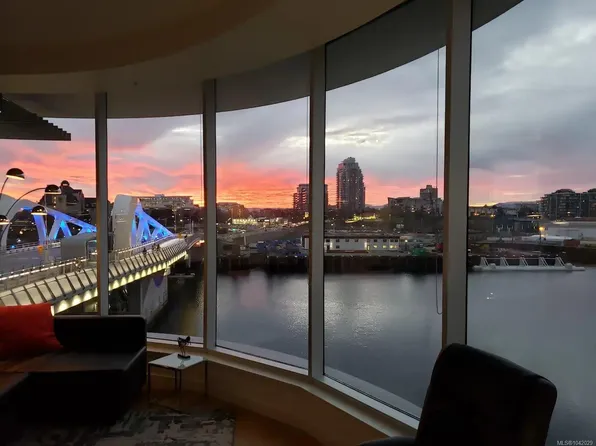 456 Pandora Ave #212B, Victoria, BC V8W 1N7